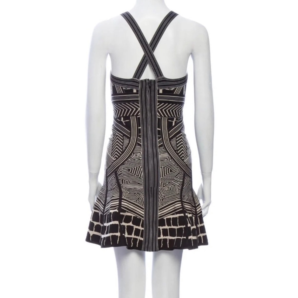 Herve leger dress - Picture 2 of 7